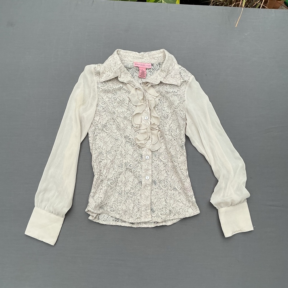 Vintage Cream Lace Long Sleeve Shirt